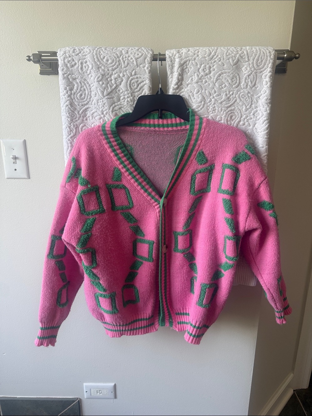 Pink & Green Patterned Women's Zip Cardigan Sweater